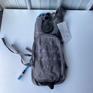 high sierra 4l tactical hydration pack